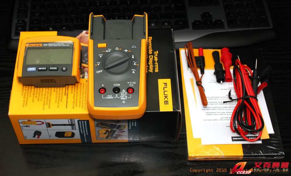 Fluke 233 數(shù)字萬用表(真有效值、遠(yuǎn)程控制、顯示分離)圖片