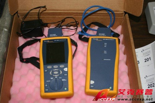 FLUKE DTX-LT 電纜認(rèn)證分析測試儀